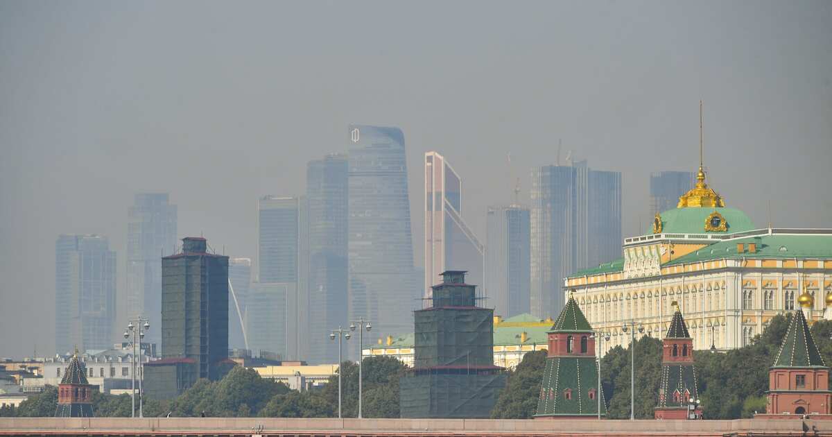 Москва 20 сентября 2024. Смог в Москве 2022. Смог в Москве 2010. Смог над Москвой 2022. Москва летом