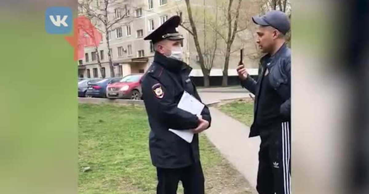 Покушения на полицейского. Нападение на полицейского. Напал на полицейского в России.