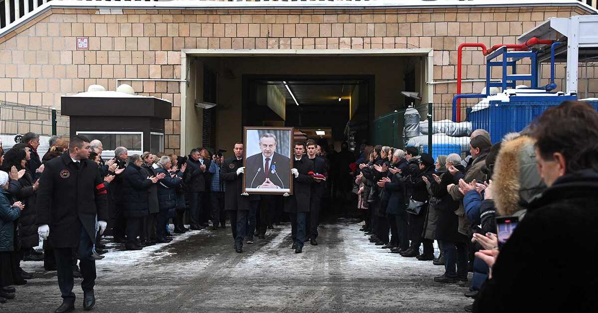 Аэропорт северный смоленск прощание с польским президентом