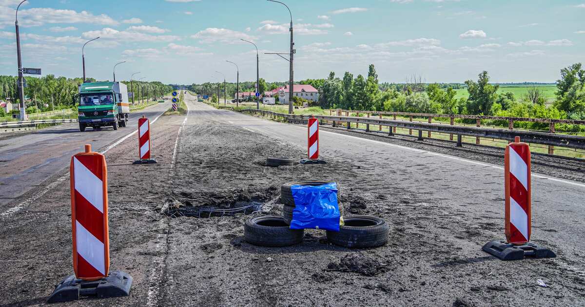 Антоновский мост в Украине сейчас. Антоновский мост уничтожен. Антоновский мост Херсон. Антоновский мост Херсонская область.