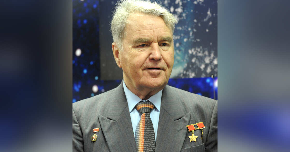Руководитель космической программы ссср. Шаталов космонавт.