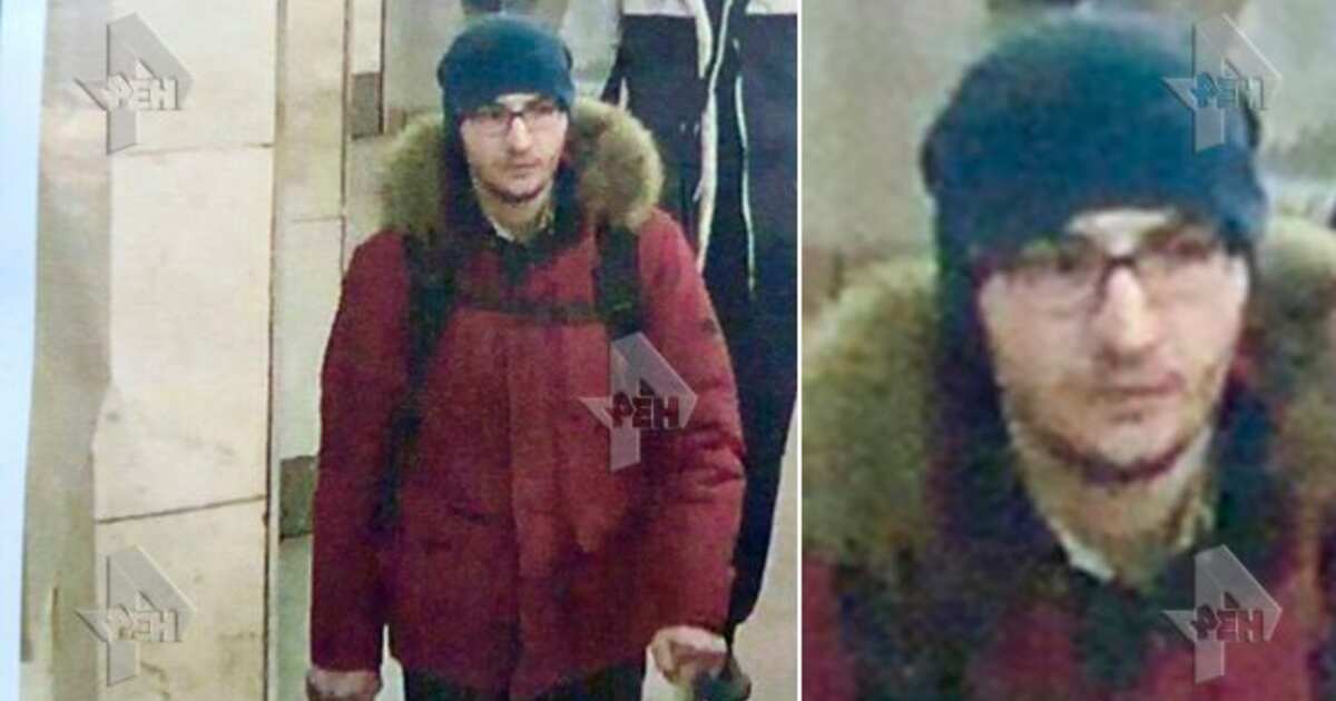 Человек в синем свитере во время теракта. Теракт в Питере 2017 террорист смертник. Теракт в Санкт-Петербургском метро в 2017. Акбаржон Джалилов смертник. Террорист смертник в метро.