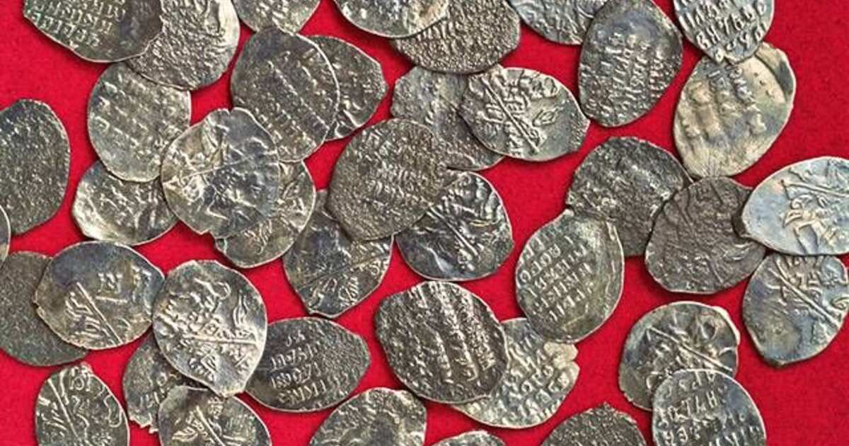 Деньги древних времен. Старинные монеты. Древние монеты. Самые древние монеты. Древнерусские монеты.