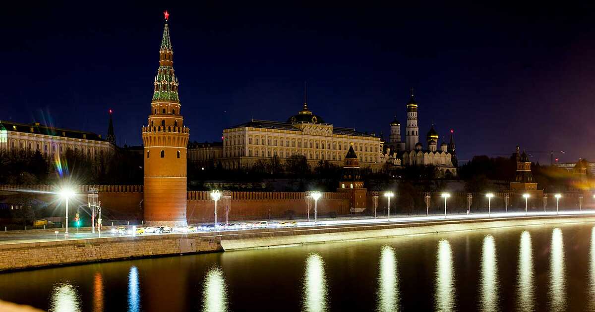 Московский также. Москва Кремль в движении.