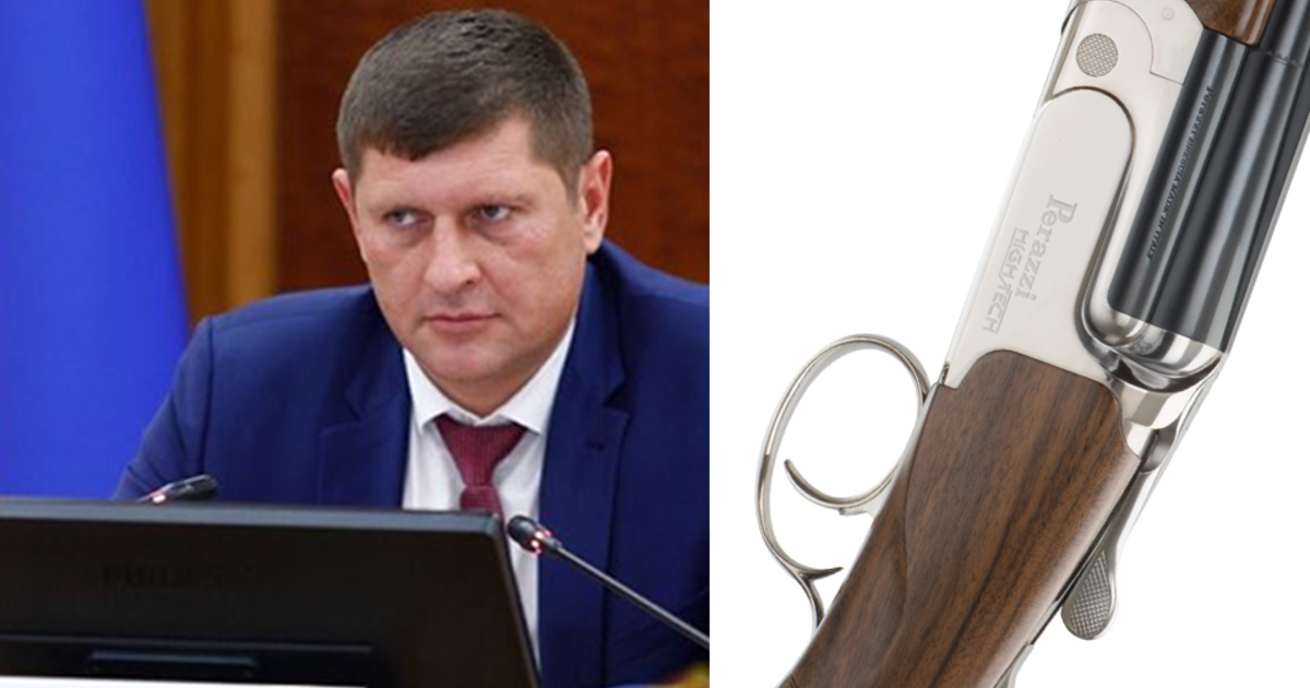Мэр краснодара 2021. Ружье мэру взятка. Алексеенко коррупция. Мэр с булавой.