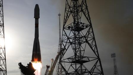 Ракета "Союз-2.1б" стартовала с космодрома Плесецк со спутником Минобороны