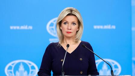 "Откровенная ложь": Захарова указала на искажение истории в молдавских учебниках