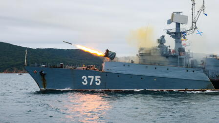 Корабли ВМФ России отработали на учениях нанесение ракетного удара по противнику