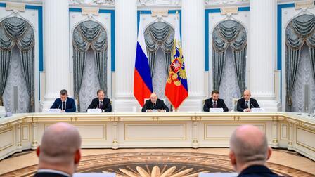 Путин: РФ занимает четвертое место в мире по паритету покупательной способности