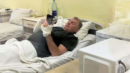 Глава района Курской области, раненый при атаке дрона, доставлен в ЦИТО в Москву
