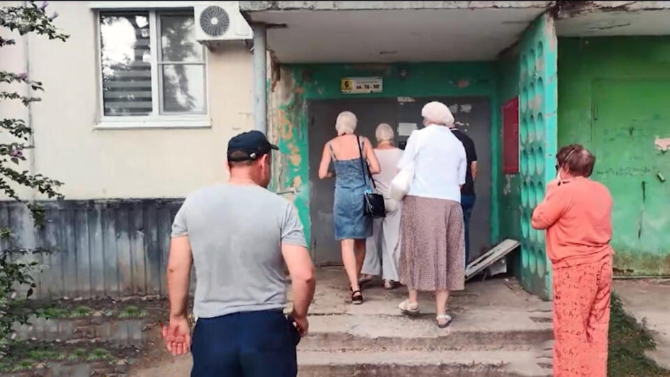 Дом вони: под Волгоградом жильцы терпят трупный запах после смерти соседки