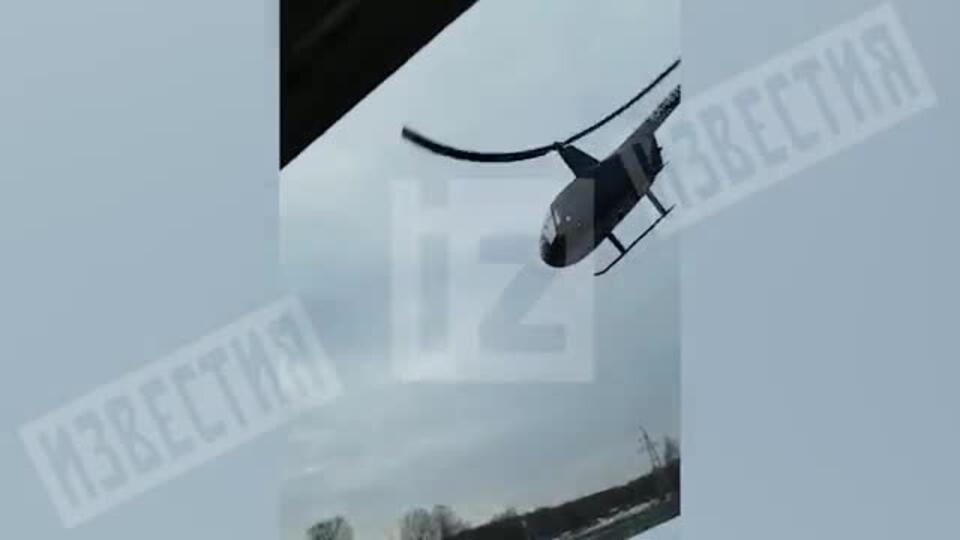 В Саранске упал вертолет на площадь.