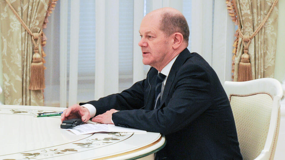 Шольц обсудил с Байденом свои визиты в Киев и Москву