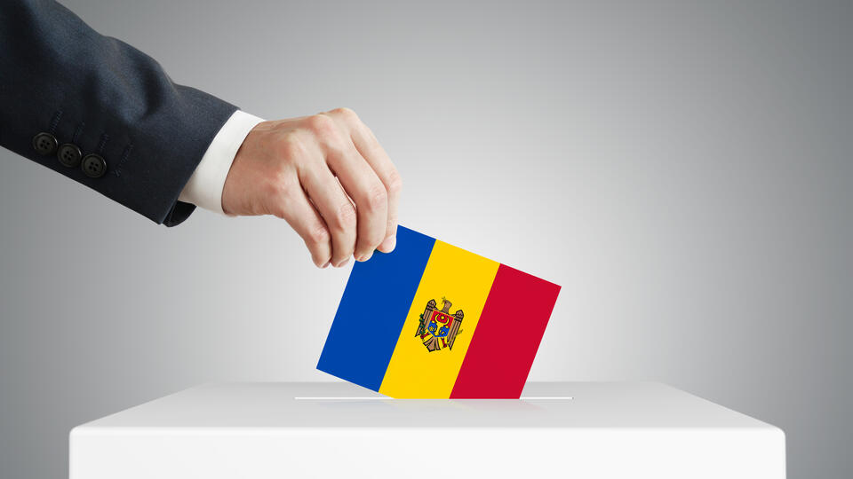 Молдавия подает заявку на вступление в Евросоюз