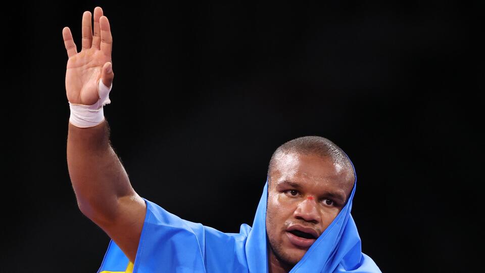 Темнокожий олимпийский чемпион с Украины испугался походов на футбол
