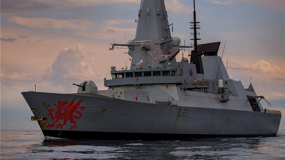 Эксперт назвал цель вторжения британского эсминца в воды Крыма