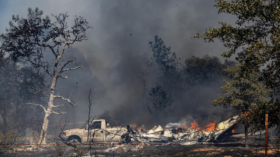 Более 26 тысяч человек эвакуируют в Калифорнии из-за лесных пожаров