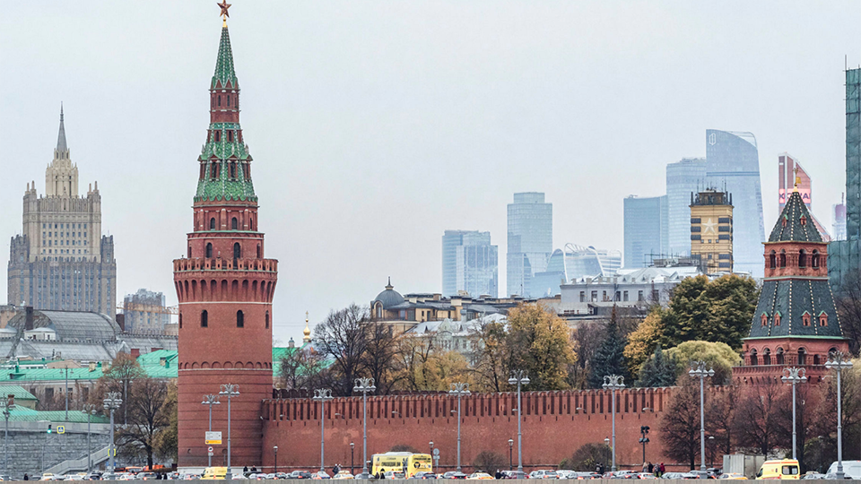 Кремль считает неприемлемой истерику, нагнетаемую СМИ и Зеленским