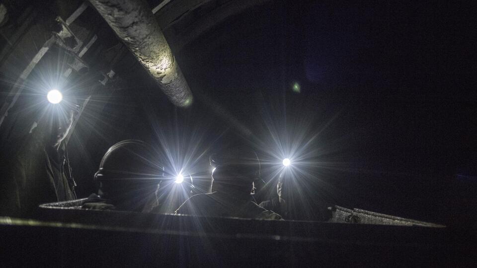 Киев затопил ряд шахт на ранее подконтрольных ему территориях ЛНР