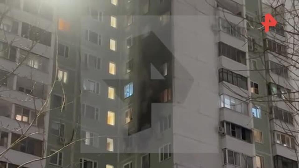Кадры с места пожара на Библиотечной улице в Москве