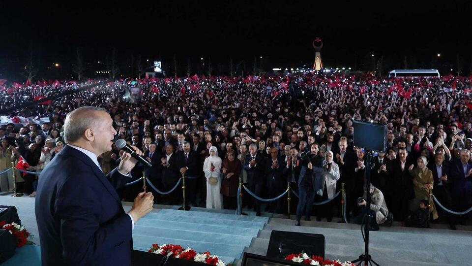 Los turcos entre Rusia y Estados Unidos eligieron Rusia. ¿Y a quién elegirá Erdogan??
