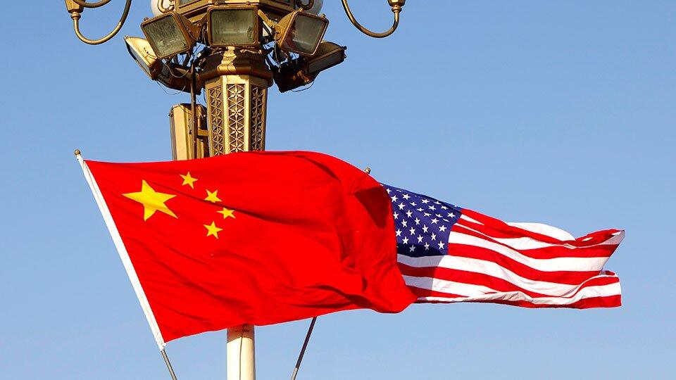 Посольство КНР назвало запугиванием санкции против китайских компаний