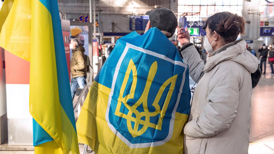 Названо число украинских беженцев, прибывших в Европу с начала СВО