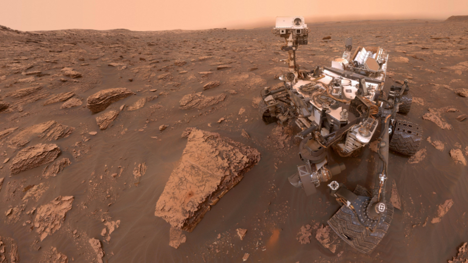 Ученые предложили производить железо на Марсе из местного грунта