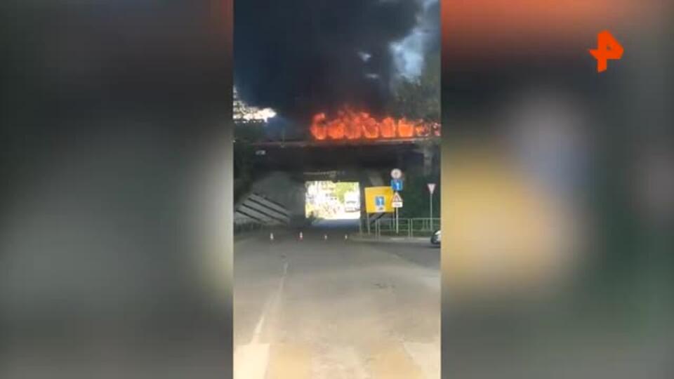 Новое видео с места возгорания электрички под Москвой