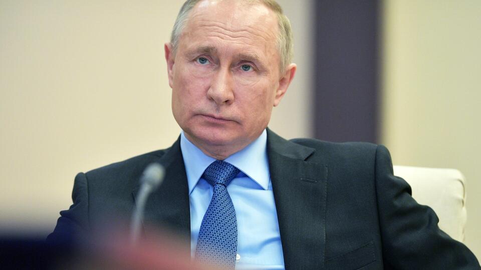 Путин рассказал о выборе Пашиняна продолжить войну в Карабахе