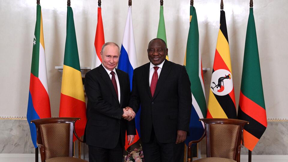 Путин поздравил президента ЮАР Рамафозу с переизбранием