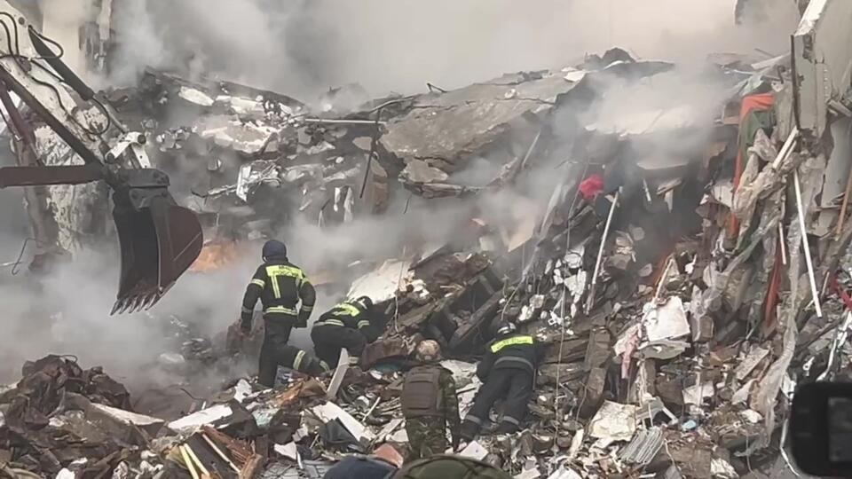 Тело седьмого погибшего извлекли из-под завалов обрушившегося дома в Белгороде
