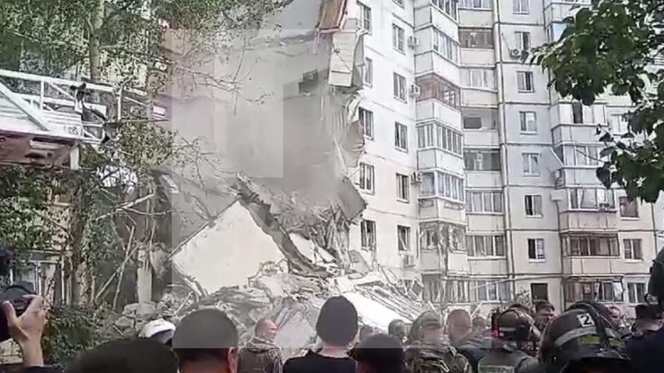 Дополнительные силы МЧС приведены в готовность для спасения людей в Белгороде