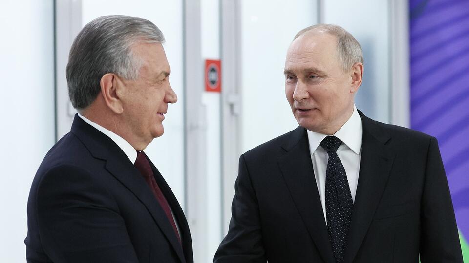 Президент Узбекистана поздравил Путина с победой на выборах