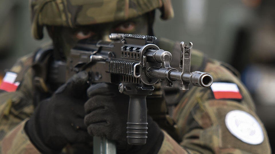В Польше заявили о передвижении военной техники около границ РФ с 4 по 6 мая