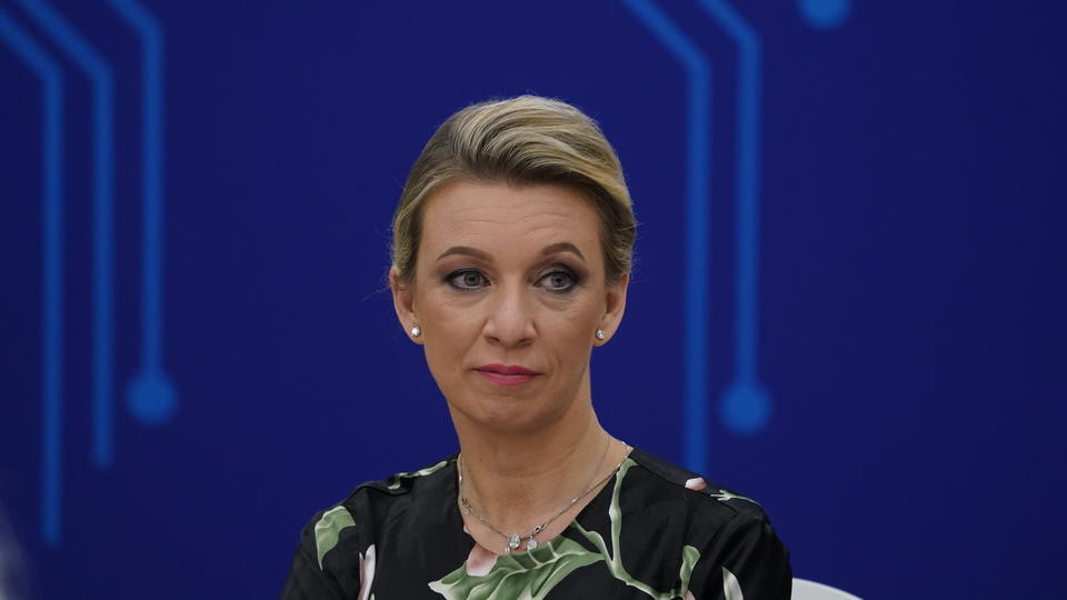 Захарова уличила Британию в лицемерии после бесчинств фанатов на Евро