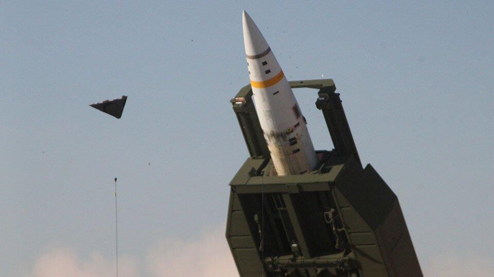 Военные РФ перехватили за сутки четыре американские ракеты ATACMS