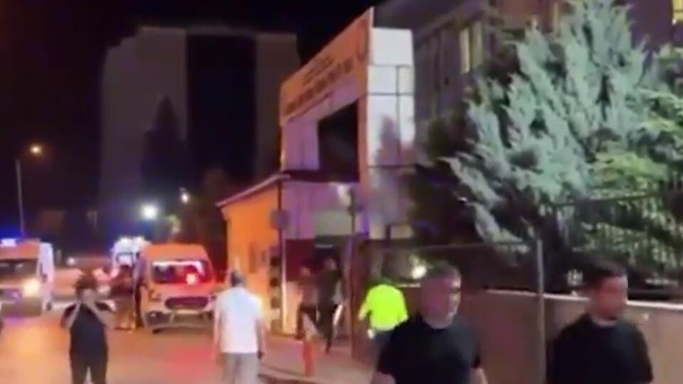 Задержан устроивший стрельбу в отделе полиции в Турции, где погибли два человека