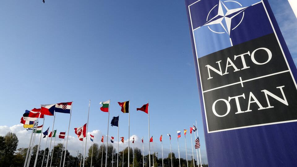 На Украине заявили об отказе от шагов по вступлению в НАТО