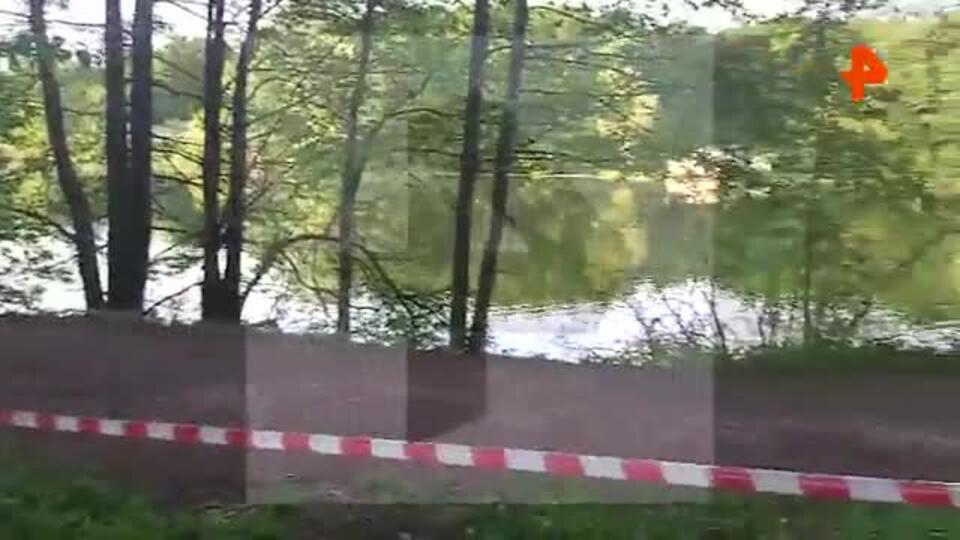 Кадры с места обнаружения тела младенца в озере в Москве