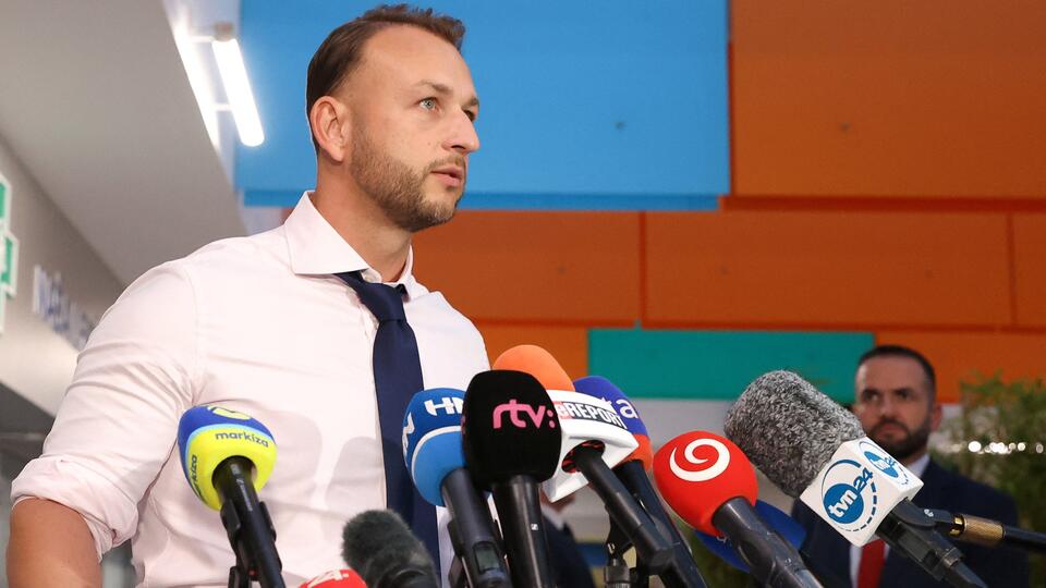 Глава МВД Словакии Шутай-Эшток: Фицо находится в критическом состоянии
