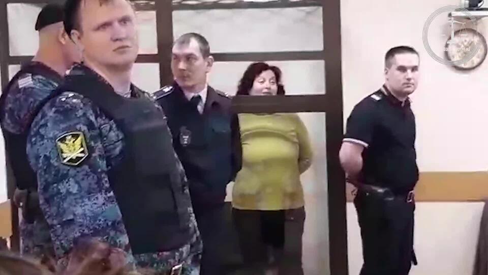 Экс-главу Минздрава Ростовской области приговорили к 4,5 года колонии