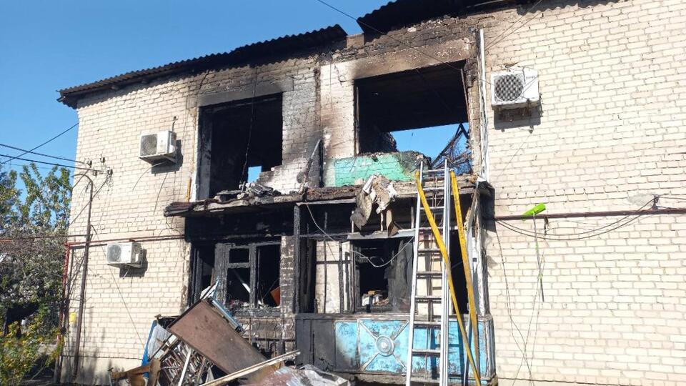 Еще пять человек спасли из-под завалов в Токмаке после удара ВСУ