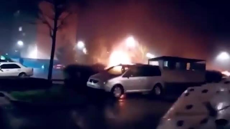 Около 700 машин в новогоднюю ночь сожгли во Франции