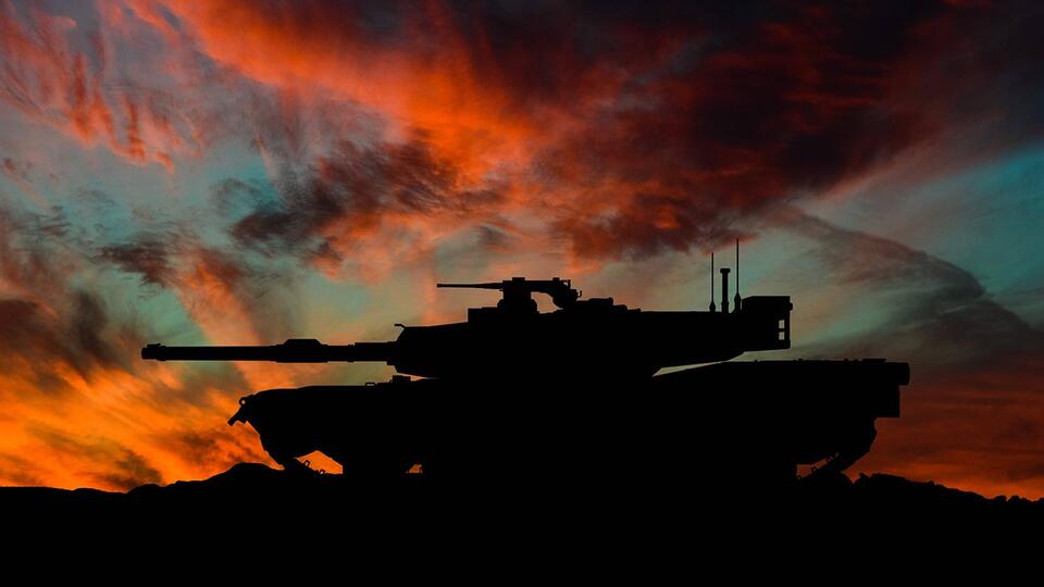 Песков: танки США ездят по России до тех пор, пока не начинают гореть