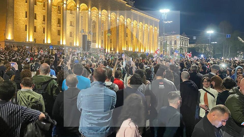 В Грузии заявили, что среди задержанных во время протестов оказался россиянин