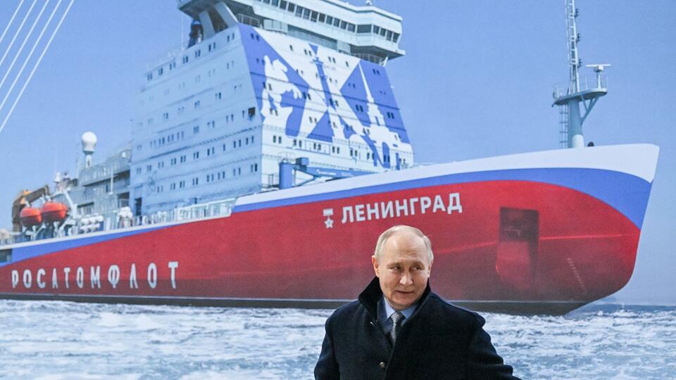 Закладка ледокола на балтийском