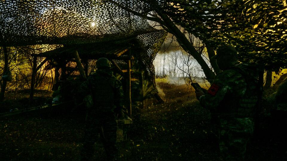 Защита артиллерии. Фото: © РИА Новости/Евгений Биятов