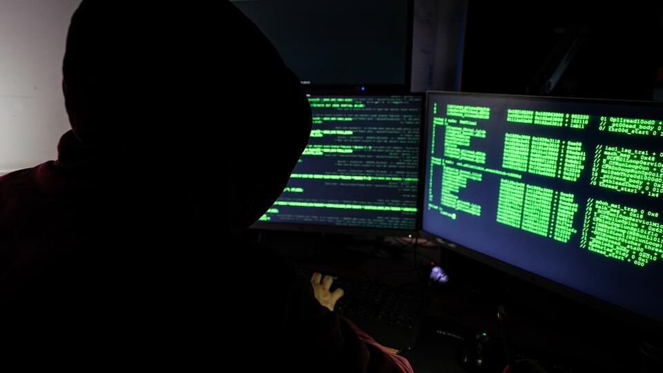 В 2024 году может вырасти число хакерских атак на банки России