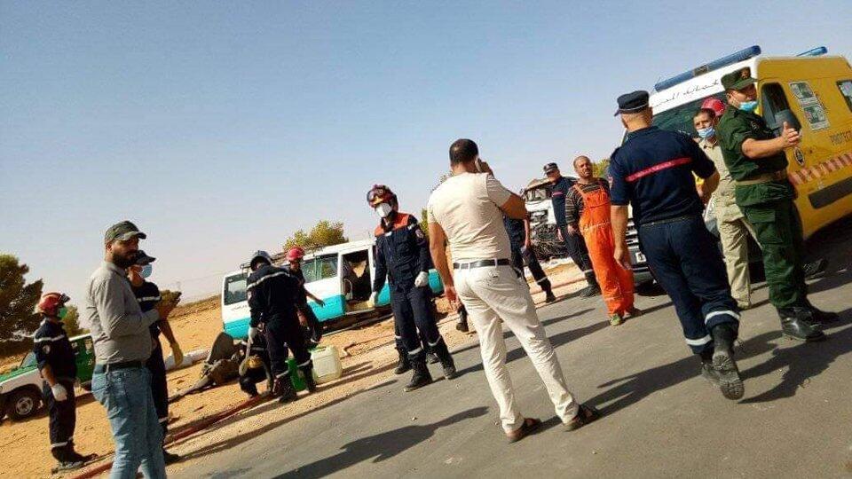 18 человек погибли в ДТП с автобусом в Алжире